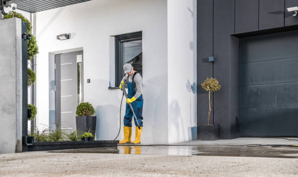 Best Gas Station Cleaning  in Tice, FL